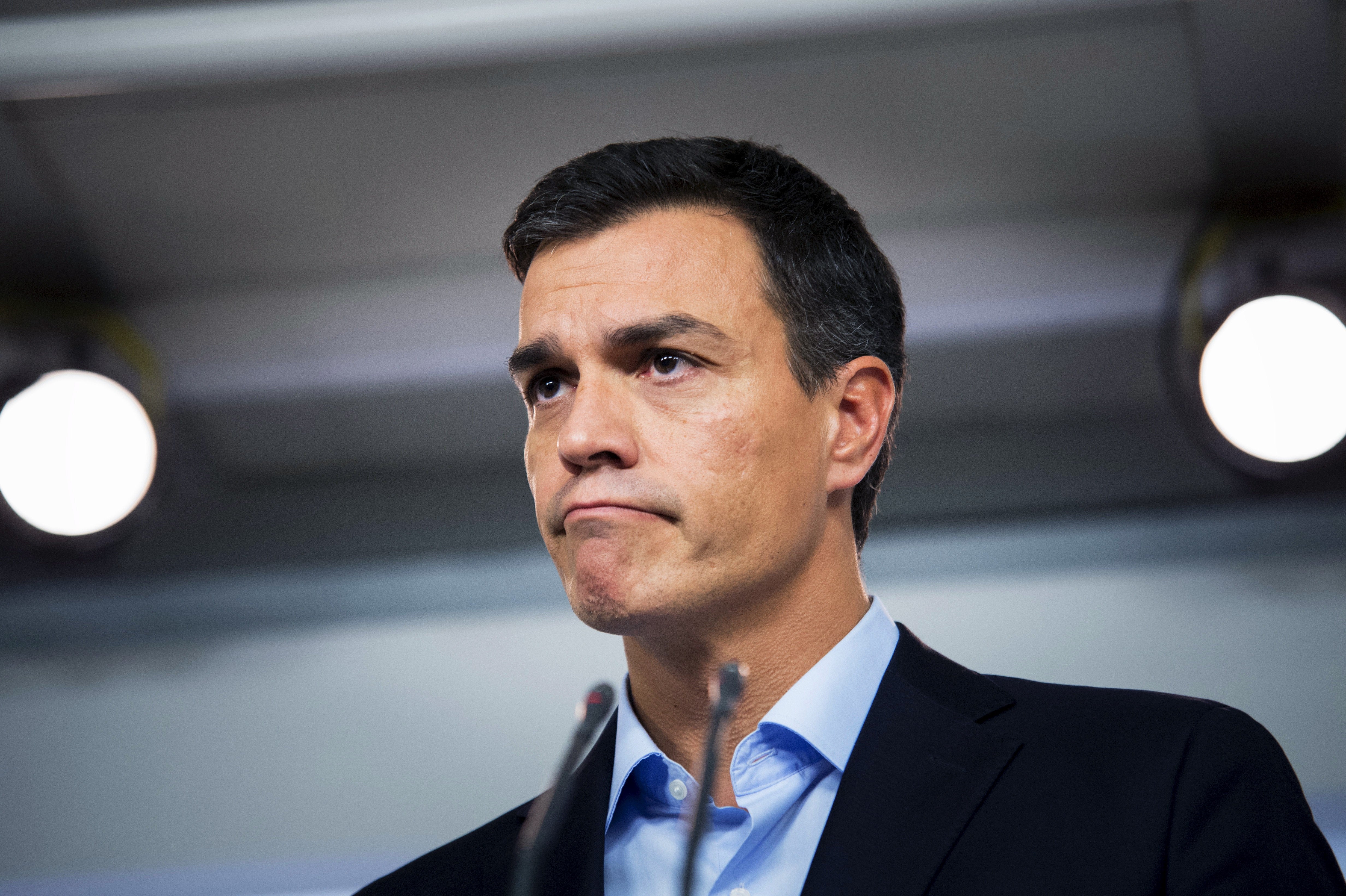Pedro Sánchez adelanta el Congreso Federal para celebrar las primarias en octubre Pedro Sánchez adelanta el Congreso Federal para celebrar las primarias en octubre