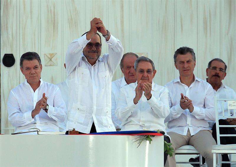 Andrés Pastrana, expresidente colombiano: "El acuerdo con las FARC era un engaño para los colombianos" Andrés Pastrana, expresidente colombiano: "El acuerdo con las FARC era un engaño para los colombianos"