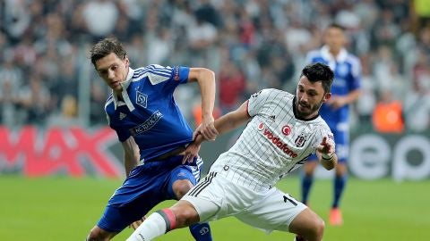 Momento del partido entre el Besiktas y el Dinamo de Kiev