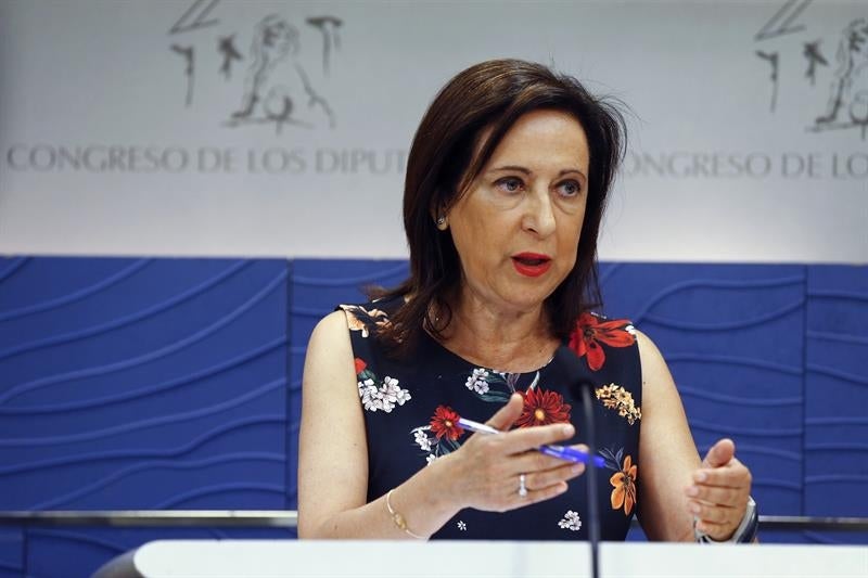 Margarita Robles tilda a Fernández de "catastrofista" y reitera que votará no Margarita Robles tilda a Fernández de "catastrofista" y reitera que votará no