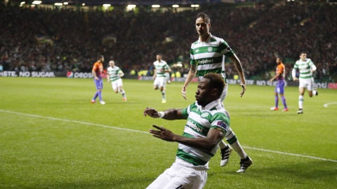 Dembele celebra uno de sus goles contra el Manchester City