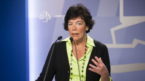 La presidenta de la Comisi&oacute;n de &Eacute;tica y Garant&iacute;as del PSOE, Isabel Cela&aacute;