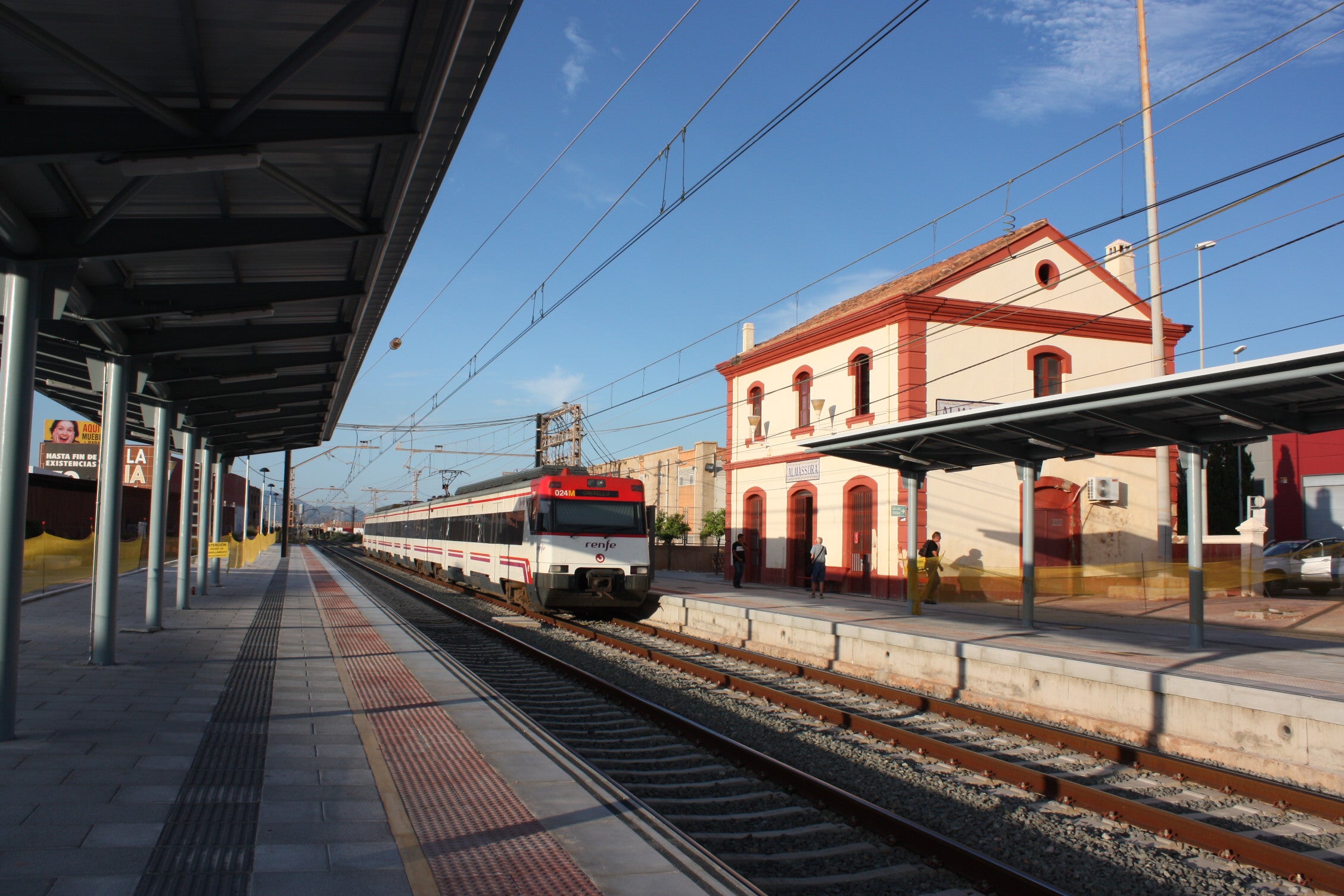 RENFE actualiza los horarios de la C6 a partir del 12 de Noviembre RENFE actualiza los horarios de la C6 a partir del 12 de Noviembre
