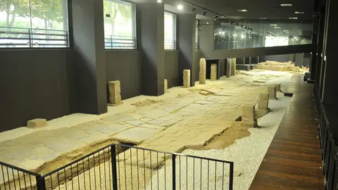 Aquí en la Onda Comunitat Valenciana s´emetrà en directe des del Museu Via del Pòrtic de Sagunt. Aquí en la Onda Comunitat Valenciana s´emetrà en directe des del Museu Via del Pòrtic de Sagunt.