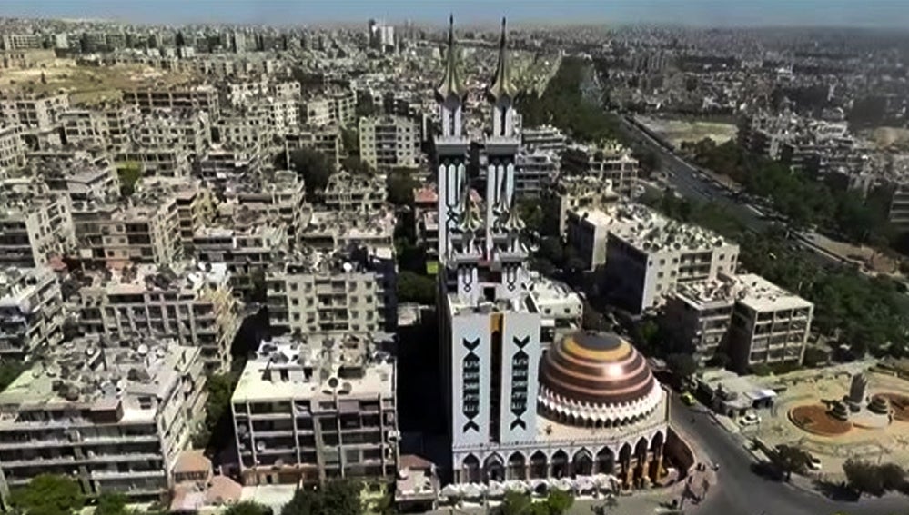 Una treintena de militares afectados por un ataque químico cerca del aeropuerto de Alepo Una treintena de militares afectados por un ataque químico cerca del aeropuerto de Alepo