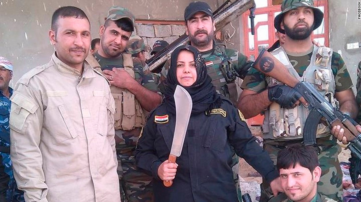 Wahida Mohamed, el ama de casa que lucha contra Daesh Wahida Mohamed, el ama de casa que lucha contra Daesh
