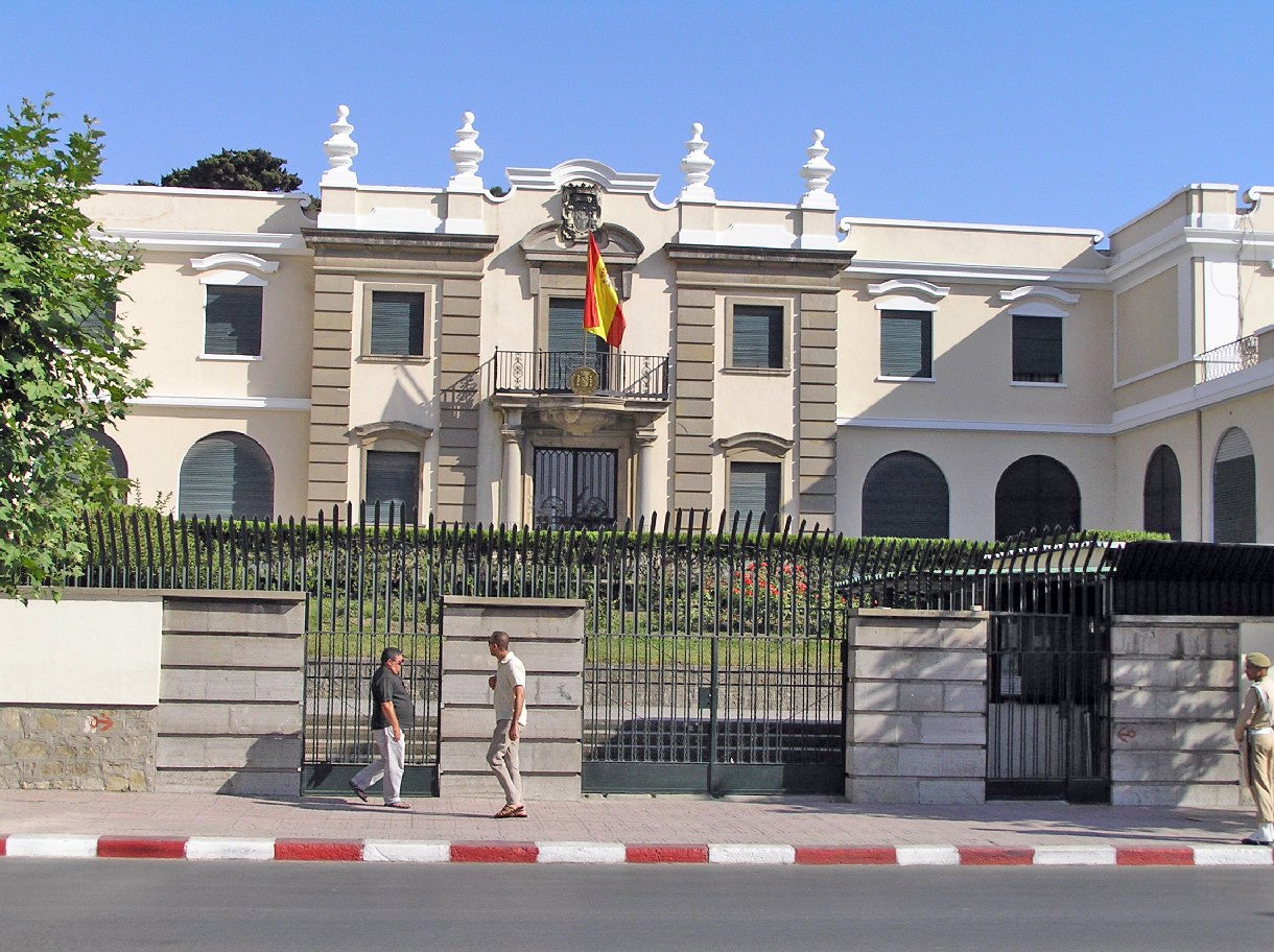 Quejas en los consulados españoles por dar la gestión de visados a una empresa envuelta en escándalos por venta de datos Quejas en los consulados españoles por dar la gestión de visados a una empresa envuelta en escándalos por venta de datos