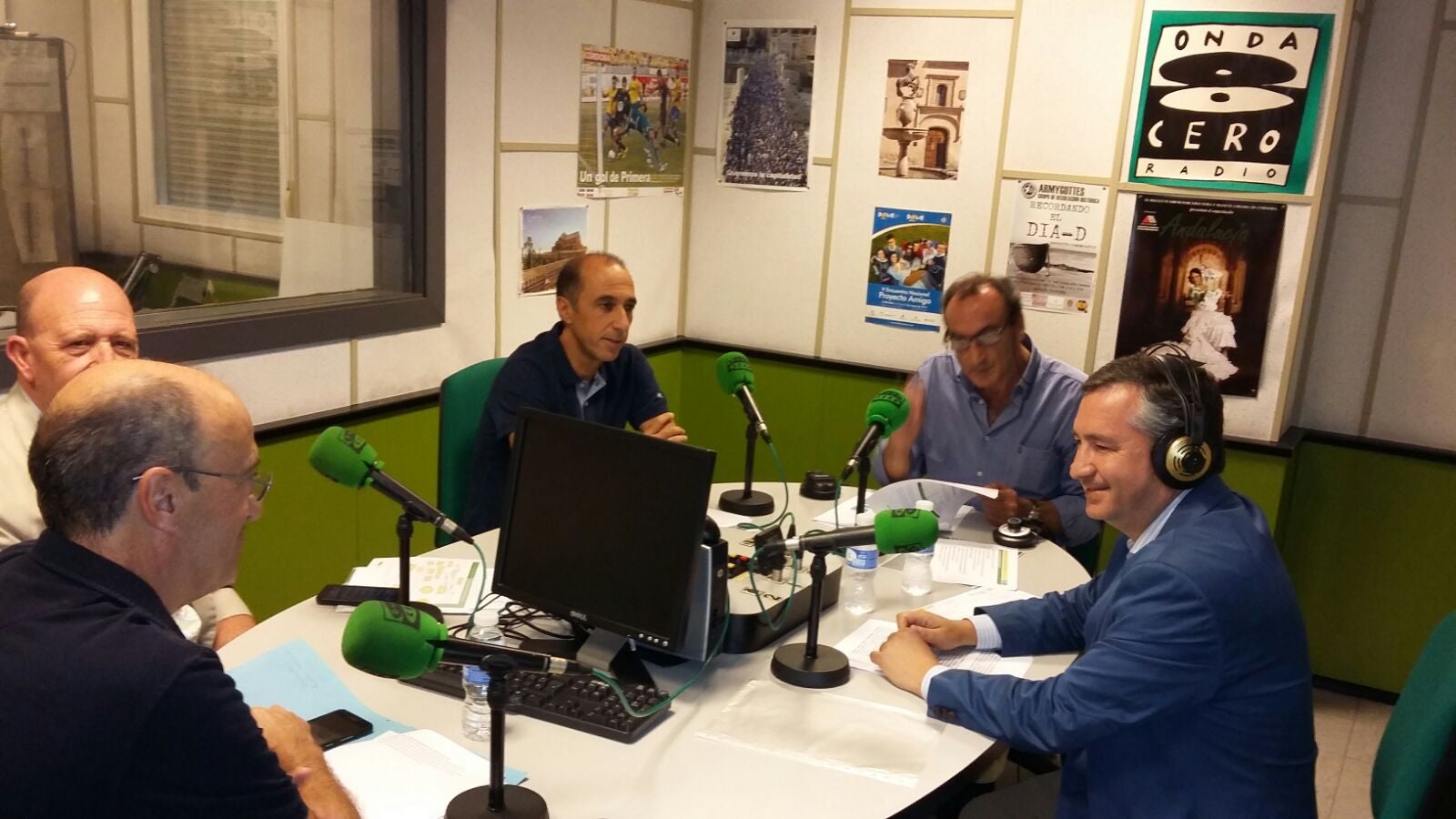 Aquí en la Onda (Andalucía Capital) / 04 de Octubre de 2016. Aquí en la Onda (Andalucía Capital) / 04 de Octubre de 2016.