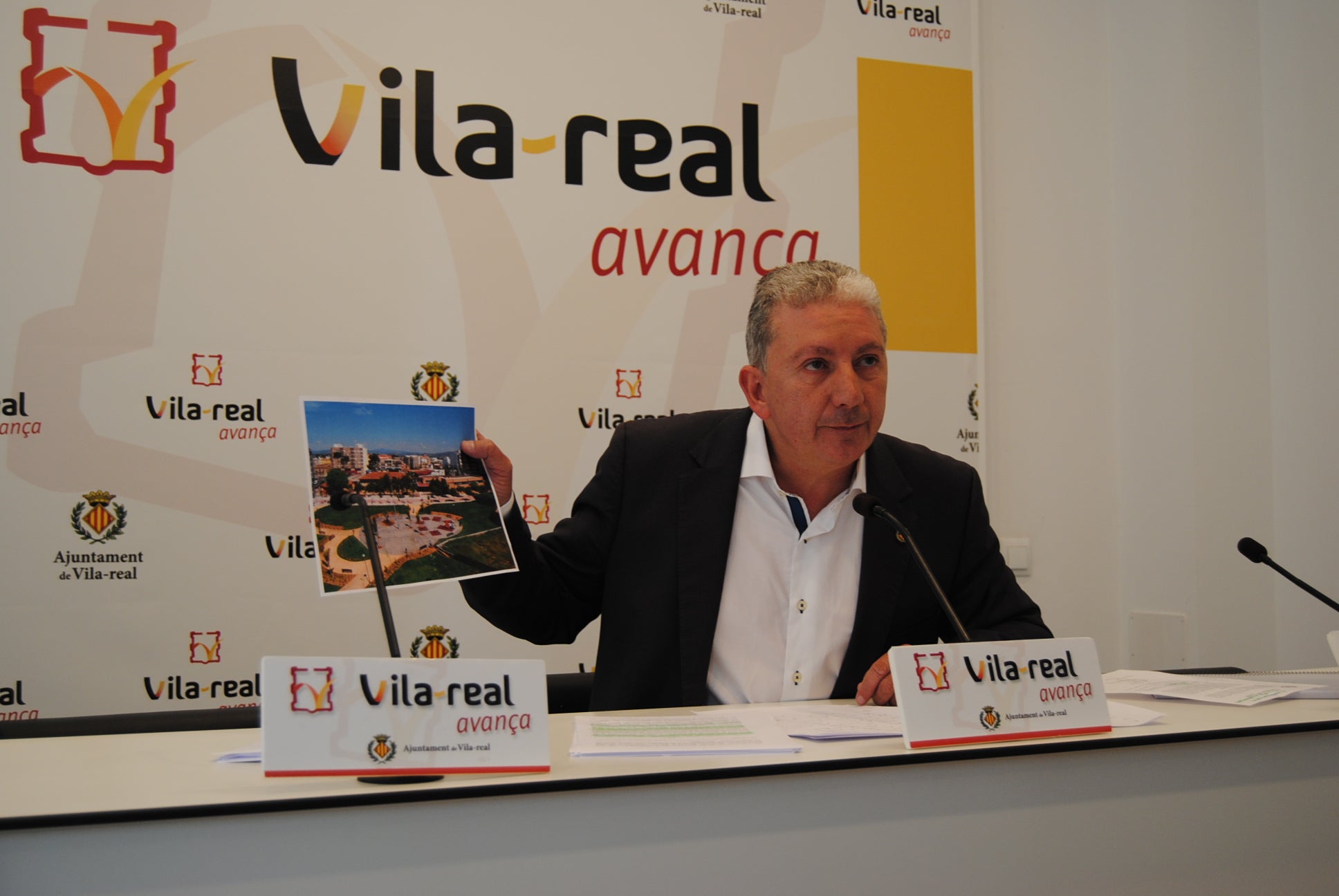 La justícia demana a Vila-real tornar el terreny del parc del Botànic a l'amo. La justícia demana a Vila-real tornar el terreny del parc del Botànic a l'amo.