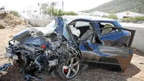 Coche siniestro total Coche siniestro total