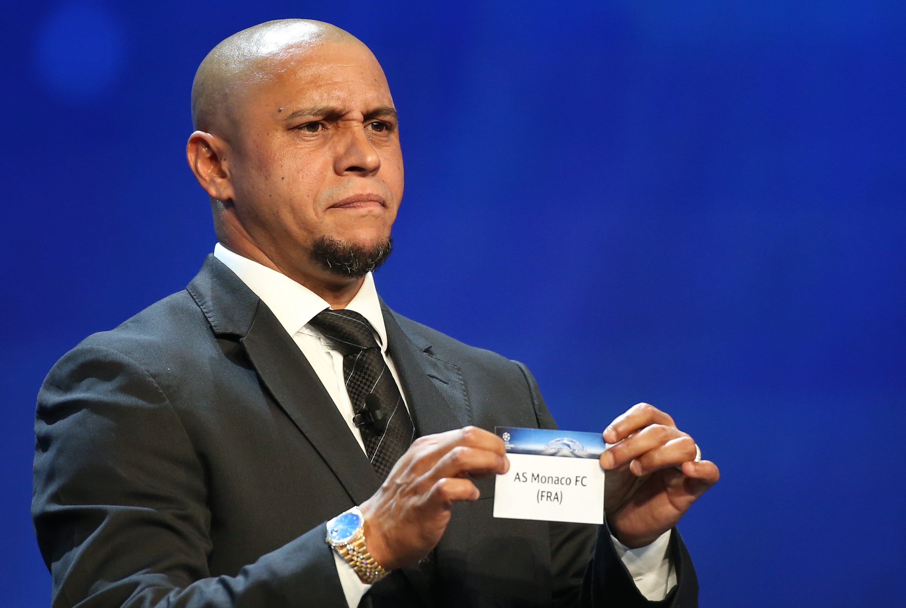 Roberto Carlos: "Hablé con el Real Madrid para ser entrenador, pero de momento no me quieren" Roberto Carlos: "Hablé con el Real Madrid para ser entrenador, pero de momento no me quieren"