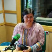 Marisa Urdiales en los micrófonos de Onda Cero León