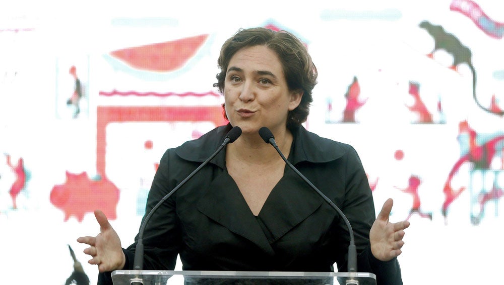 Colau recurre a la cuestión de confianza tras el rechazo en bloque de sus Presupuestos Colau recurre a la cuestión de confianza tras el rechazo en bloque de sus Presupuestos