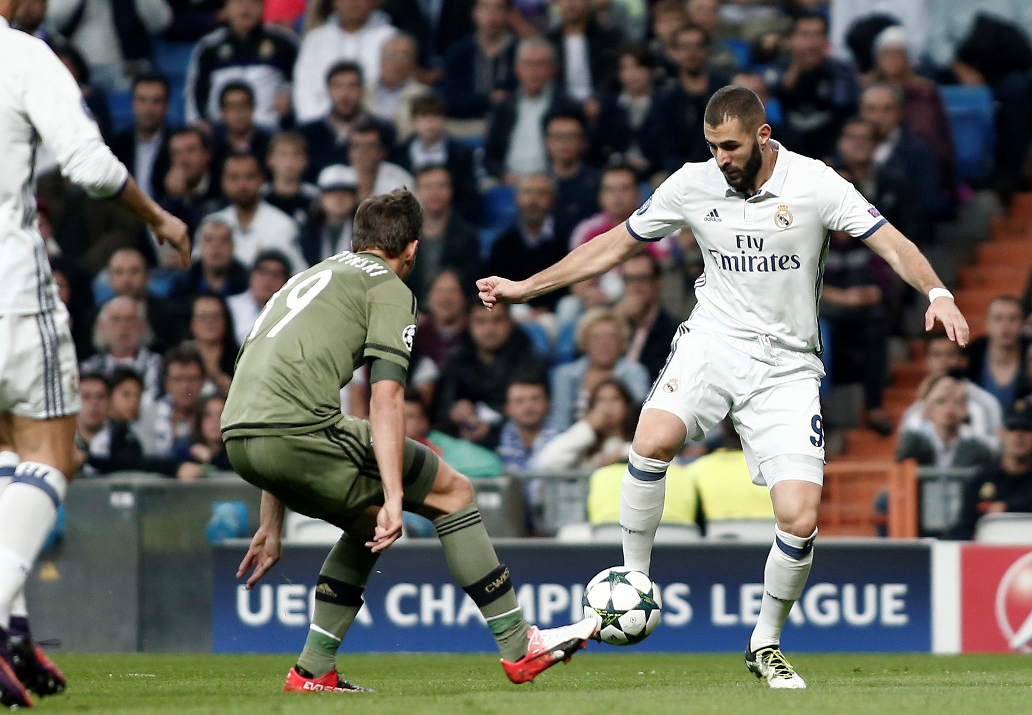Benzema, baja ante el Leganés por molestias en los isquiotibiales Benzema, baja ante el Leganés por molestias en los isquiotibiales