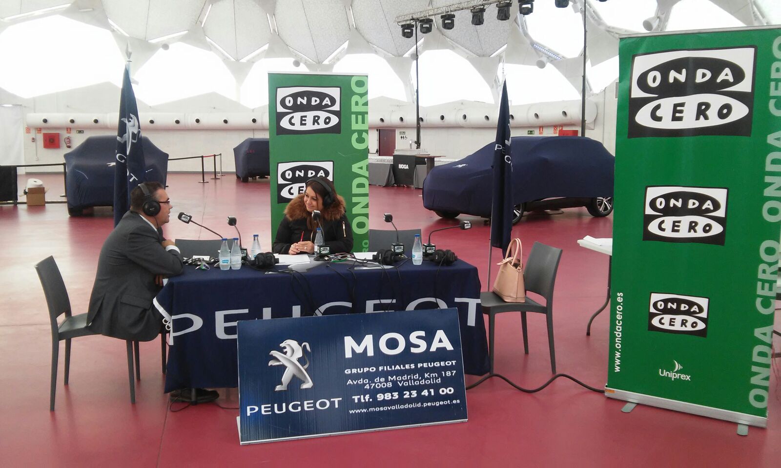 Valladolid en la Onda, especial desde La Cúpula del Milenio, con la presentación del nuveo Peugeot 3008. 20/10/2016 Valladolid en la Onda, especial desde La Cúpula del Milenio, con la presentación del nuveo Peugeot 3008. 20/10/2016