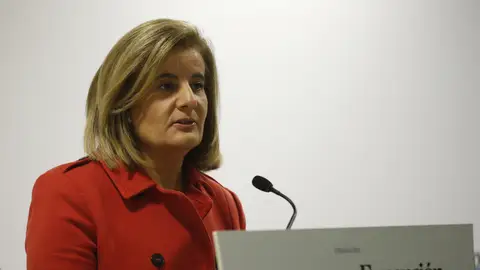 Fátima Báñez Fátima Báñez