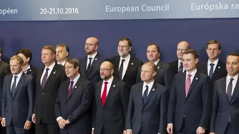 Reunión de jefes de Estado o de Gobierno de la Unión Europea Reunión de jefes de Estado o de Gobierno de la Unión Europea