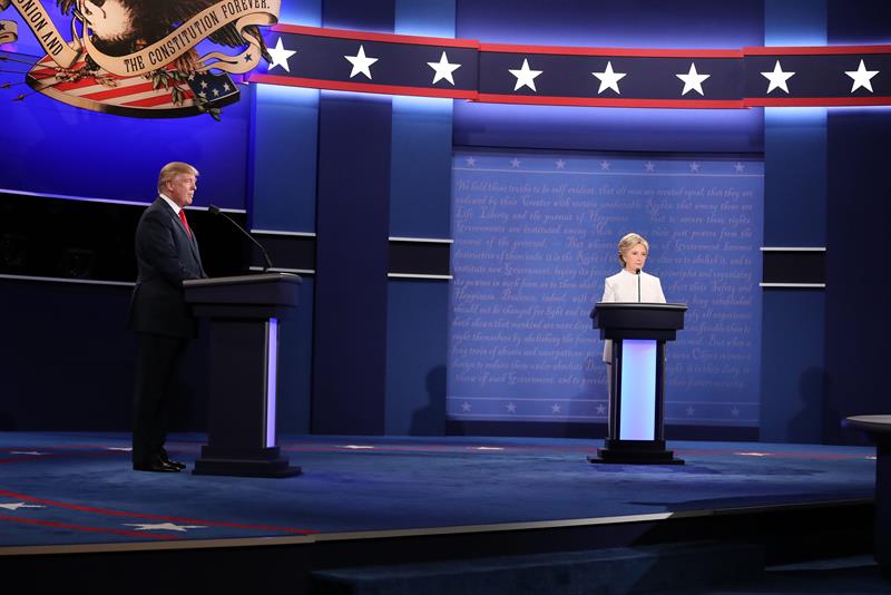 Tertulia: La política del espectáculo en EEUU Tertulia: La política del espectáculo en EEUU