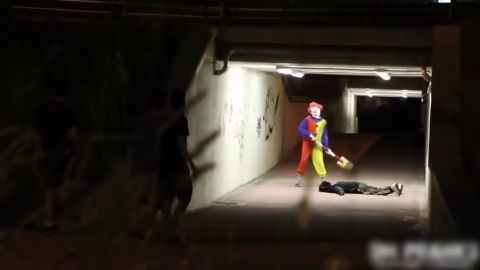 Frame 12.806028 de: La Polic&iacute;a recomienda no disfrazarse de 'payasos diab&oacute;licos' en Halloween