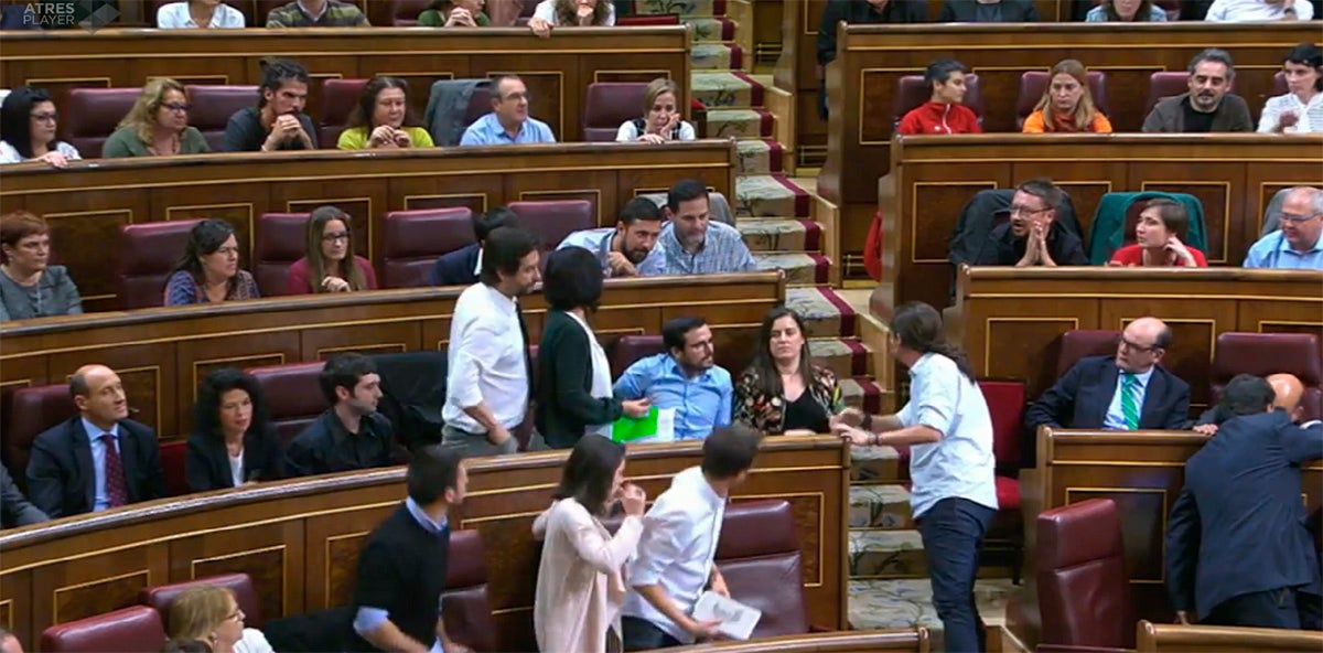 Podemos abandona el Congreso por las acusaciones de Rafael Hernando Podemos abandona el Congreso por las acusaciones de Rafael Hernando