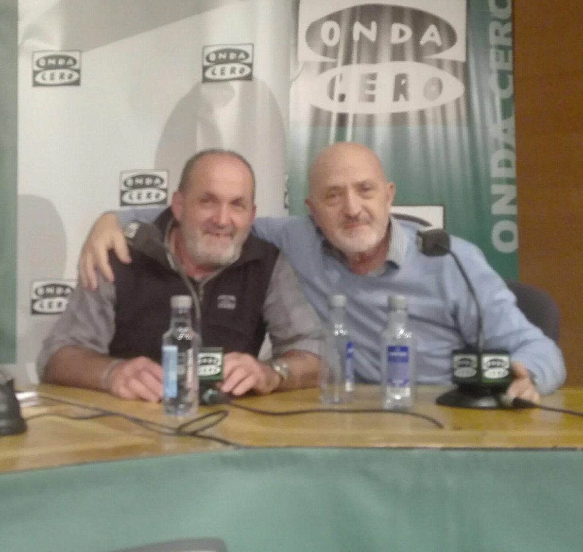 Juanito Oiarzabal: "Quiero pedirle a Zerain que guíe a todos sus compañeros desde donde esté" Juanito Oiarzabal: "Quiero pedirle a Zerain que guíe a todos sus compañeros desde donde esté"