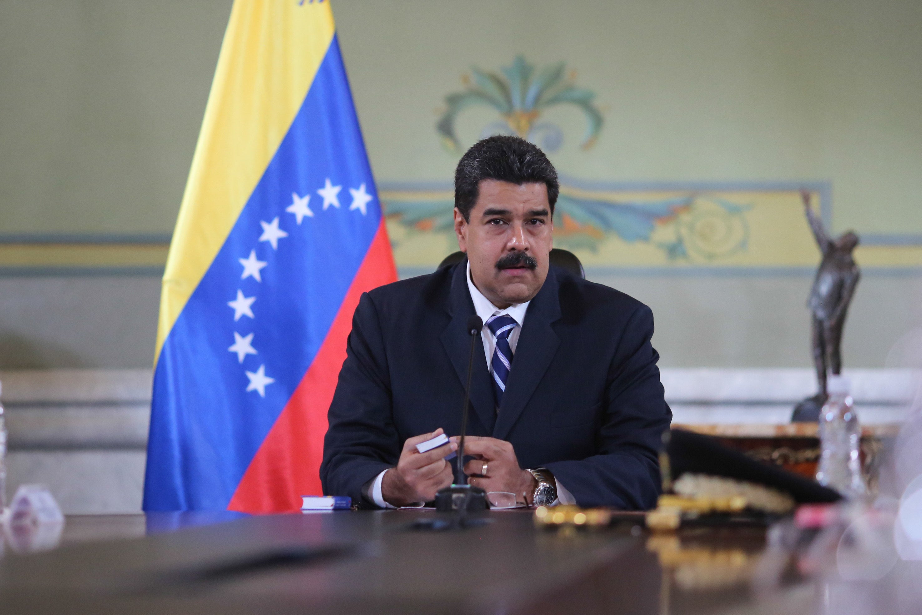 Nicolás Maduro: "A todos los revolucionarios del mundo nos toca seguir su legado" Nicolás Maduro: "A todos los revolucionarios del mundo nos toca seguir su legado"
