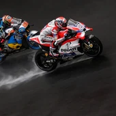 Andrea Dovizioso, rodando en el circuito de Sepang Andrea Dovizioso, rodando en el circuito de Sepang