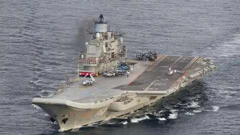 El petrolero ruso Almirante Kuznetsov El petrolero ruso Almirante Kuznetsov