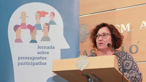 La concejala de participación, Ali Brancal, ha animado a los ciudadanos a participar en las jornadas. RUEDA PRENSA JORNADAS PARTICIPACIÓN