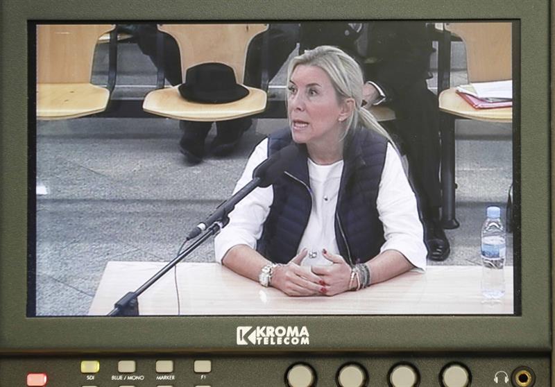 La gestora de Gürtel matiza que Correa no se refería a Bárcenas como "Luis el cabrón" sino que decía que "es un cabrón" La gestora de Gürtel matiza que Correa no se refería a Bárcenas como "Luis el cabrón" sino que decía que "es un cabrón"