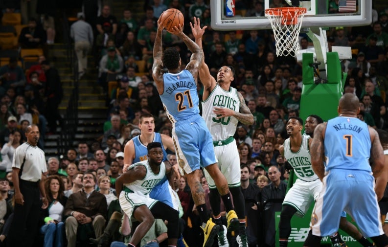 Emmanuel Mudiay lidera a los Nuggets frente a los Celtics Emmanuel Mudiay lidera a los Nuggets frente a los Celtics