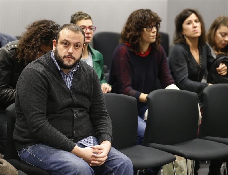 Zapata dice que hizo un "chiste" sobre Irene Villa en un debate en la red sobre los límites del humor negro Zapata dice que hizo un "chiste" sobre Irene Villa en un debate en la red sobre los límites del humor negro