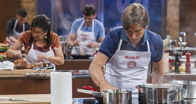 La tele con Monegal: "Que diga un torero que no quiere matar a un bogavante, porque no quiere matar a un animal..." La tele con Monegal: "Que diga un torero que no quiere matar a un bogavante, porque no quiere matar a un animal..."