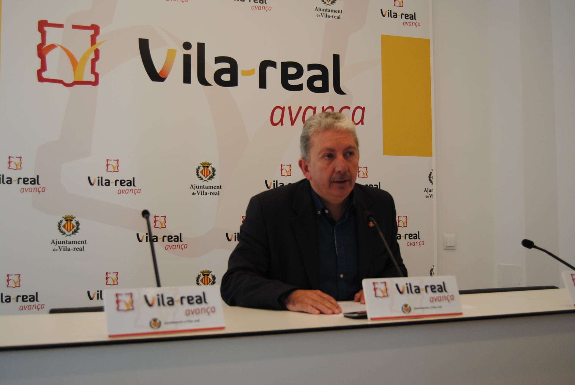 Vila-real reclama al govern de Rajoy infraestructures per als pressupostos de 2017. Vila-real reclama al govern de Rajoy infraestructures per als pressupostos de 2017.
