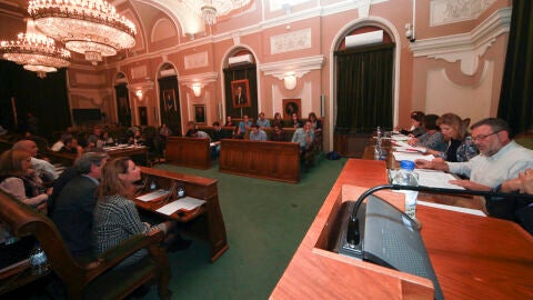 Pleno extraordinario de aprobaci&oacute;n de cambios fiscales en Castell&oacute;n.