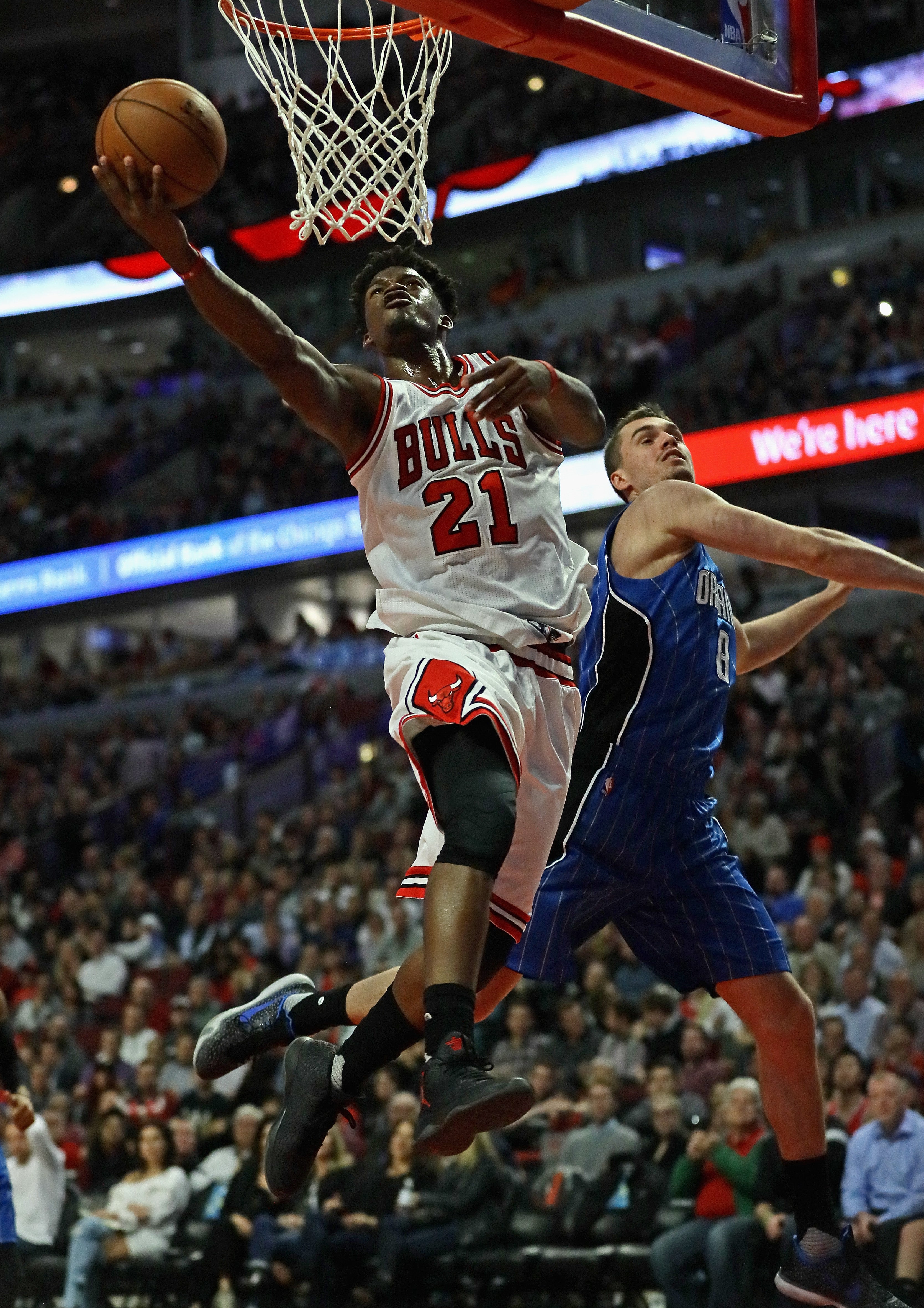 Butler lidera la victoria de los Bulls ante los Magic de Ibaka Butler lidera la victoria de los Bulls ante los Magic de Ibaka