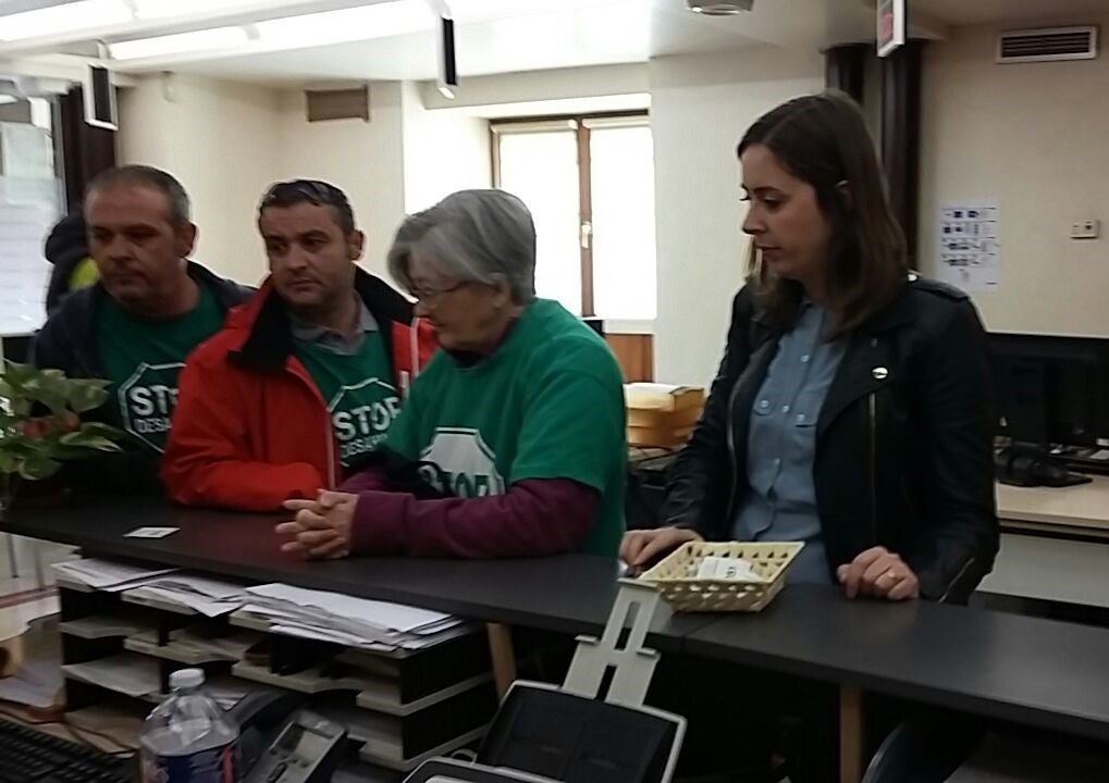 Compromís asume la petición de la PAH de urgir la tramitación de la Ley de Vivienda Compromís asume la petición de la PAH de urgir la tramitación de la Ley de Vivienda