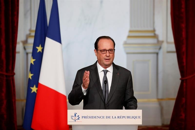 Hollande dice que la victoria de Trump en EEUU "abre un periodo de incertidumbre" Hollande dice que la victoria de Trump en EEUU "abre un periodo de incertidumbre"