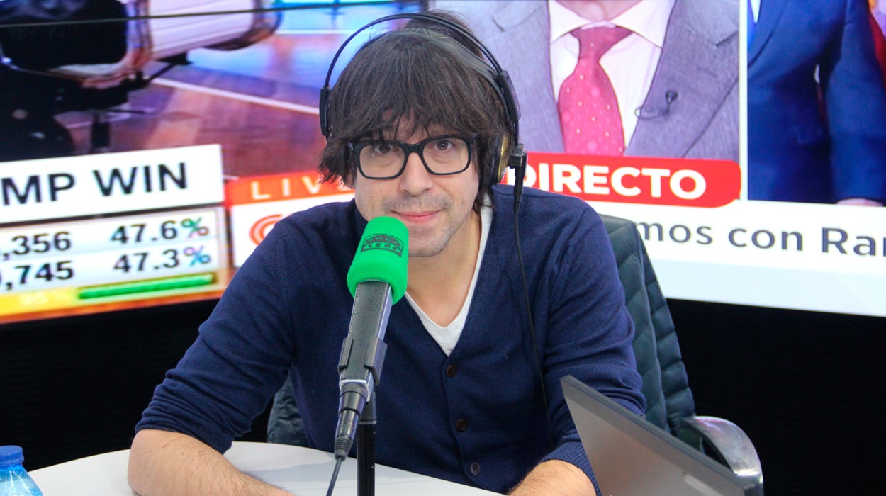 Luis Piedrahita: "El hotel está diseñado para satisfacer dos necesidades del hombre, descansar y robar" Luis Piedrahita: "El hotel está diseñado para satisfacer dos necesidades del hombre, descansar y robar"