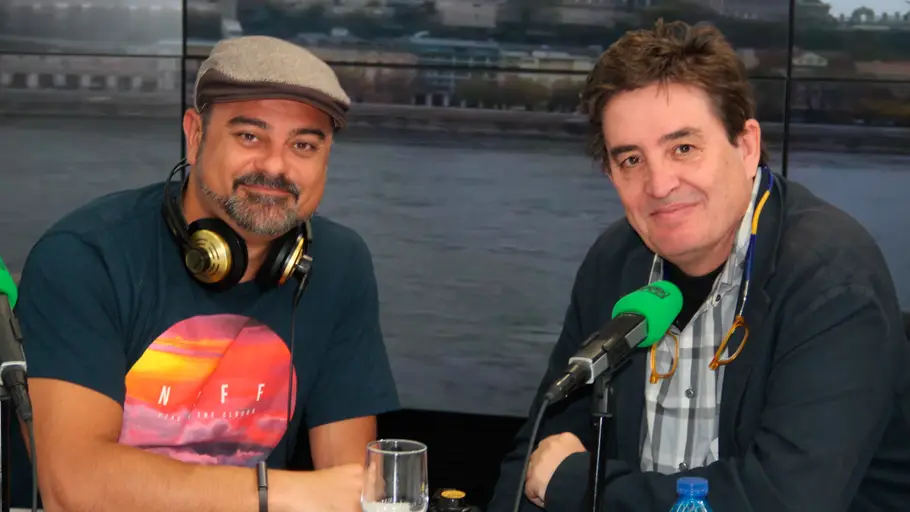 Nach y Luis García Montero durante una entrevista en Onda Cero Nach y Luis García Montero durante una entrevista en Onda Cero