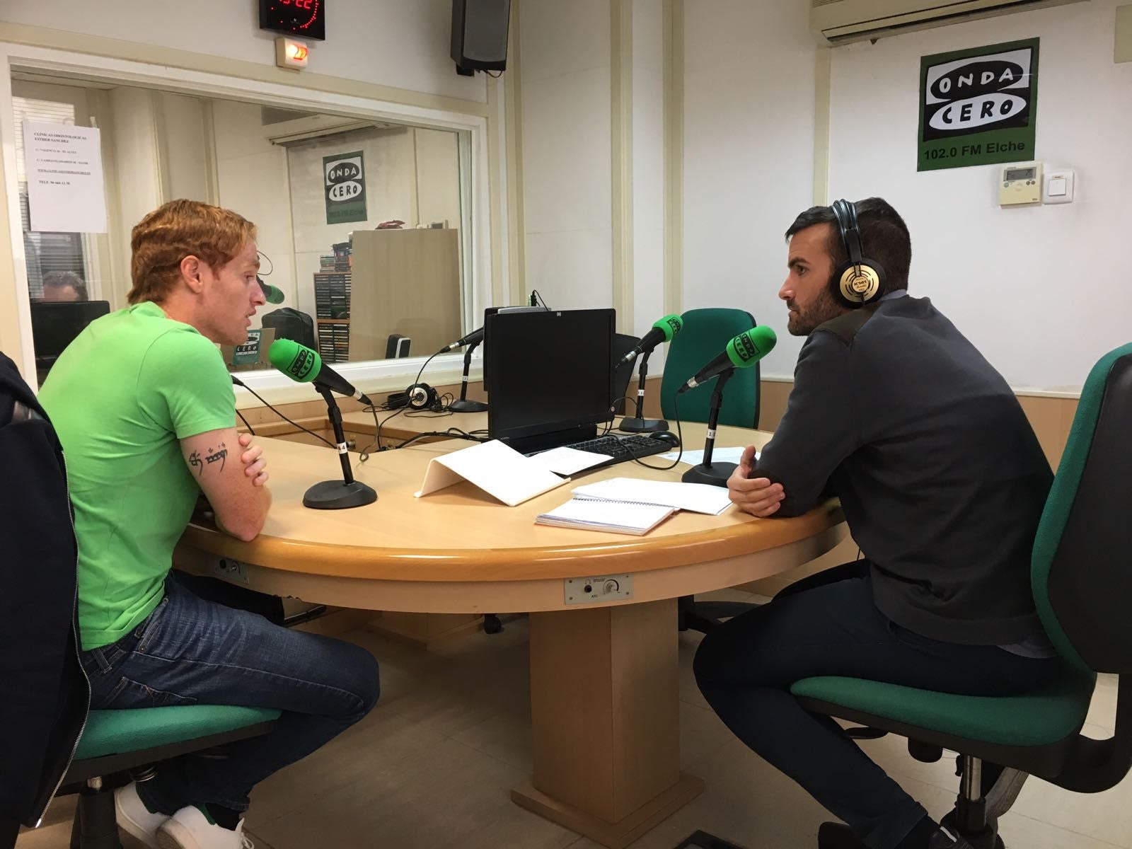 Álex Fernández: "Mi objetivo en el Elche es devolver a este equipo al lugar que se merece" Álex Fernández: "Mi objetivo en el Elche es devolver a este equipo al lugar que se merece"