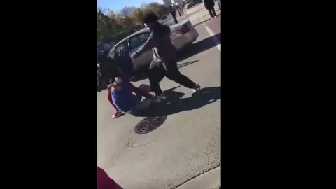 Paliza a un votante de Trump Paliza a un votante de Trump