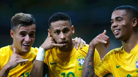 Brasil celebra un gol Brasil celebra un gol