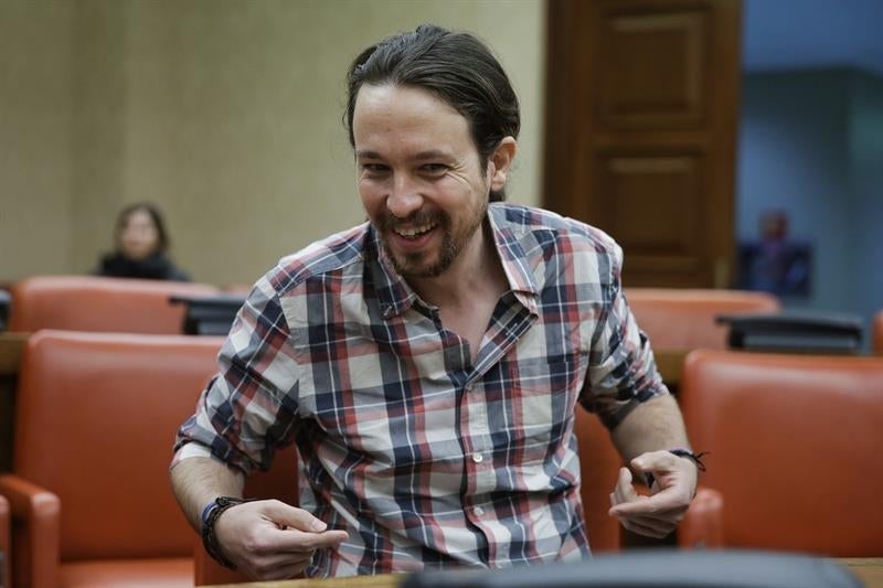 Iglesias al Rey: "No estamos aquí por ser hijos de nadie ni tener sangre azul" Iglesias al Rey: "No estamos aquí por ser hijos de nadie ni tener sangre azul"