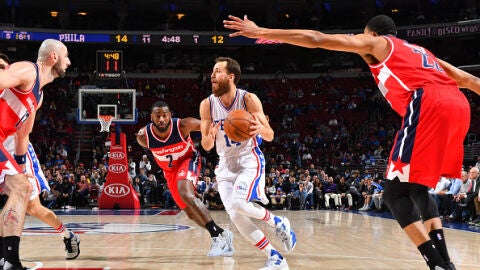 Sergio Rodr&iacute;guez, en acci&oacute;n ante los Sixers