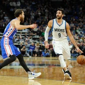 Ricky Rubio, en acción ante Sergio Rodríguez Ricky Rubio, en acción ante Sergio Rodríguez