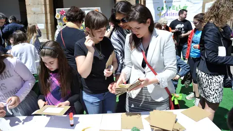 La campaña Castellón + Sostenible ofrece un sábado al mes juegos, talleres y actividades para crear conciencia en los más pequeños en el cuidado y la protección del medio ambiente SARA USO