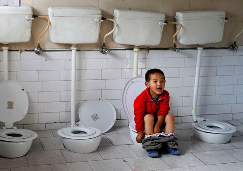 Unos 4.500 millones de personas en el mundo carecen de retrete en casa Unos 4.500 millones de personas en el mundo carecen de retrete en casa