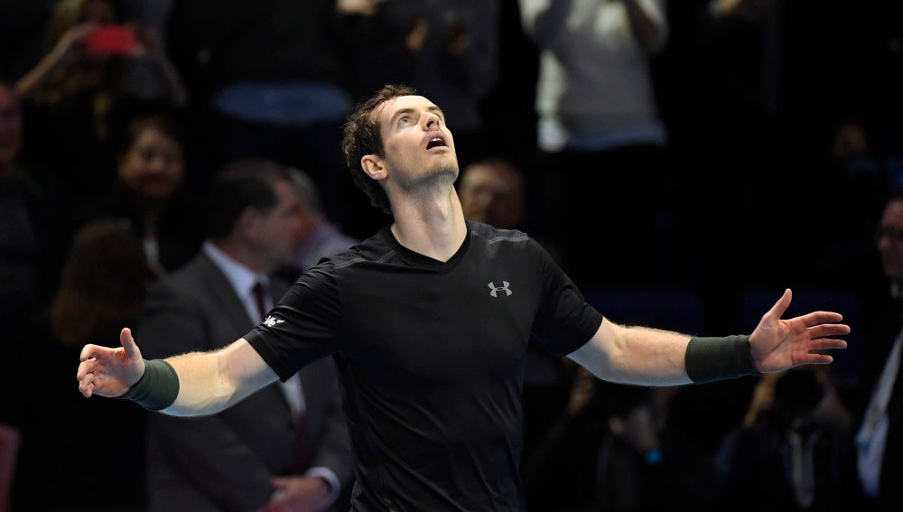 Andy Murray celebra la victoria ante Raonic