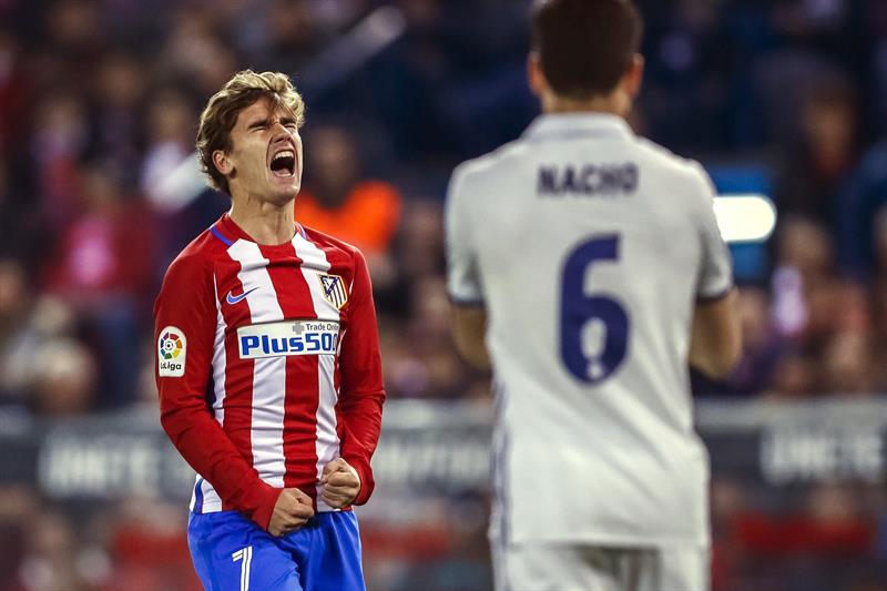 Un usuario de ForoCoches apostó 400 euros por error al 0-3 del Madrid en el derbi... ¡y lo anuló antes del partido! Un usuario de ForoCoches apostó 400 euros por error al 0-3 del Madrid en el derbi... ¡y lo anuló antes del partido!